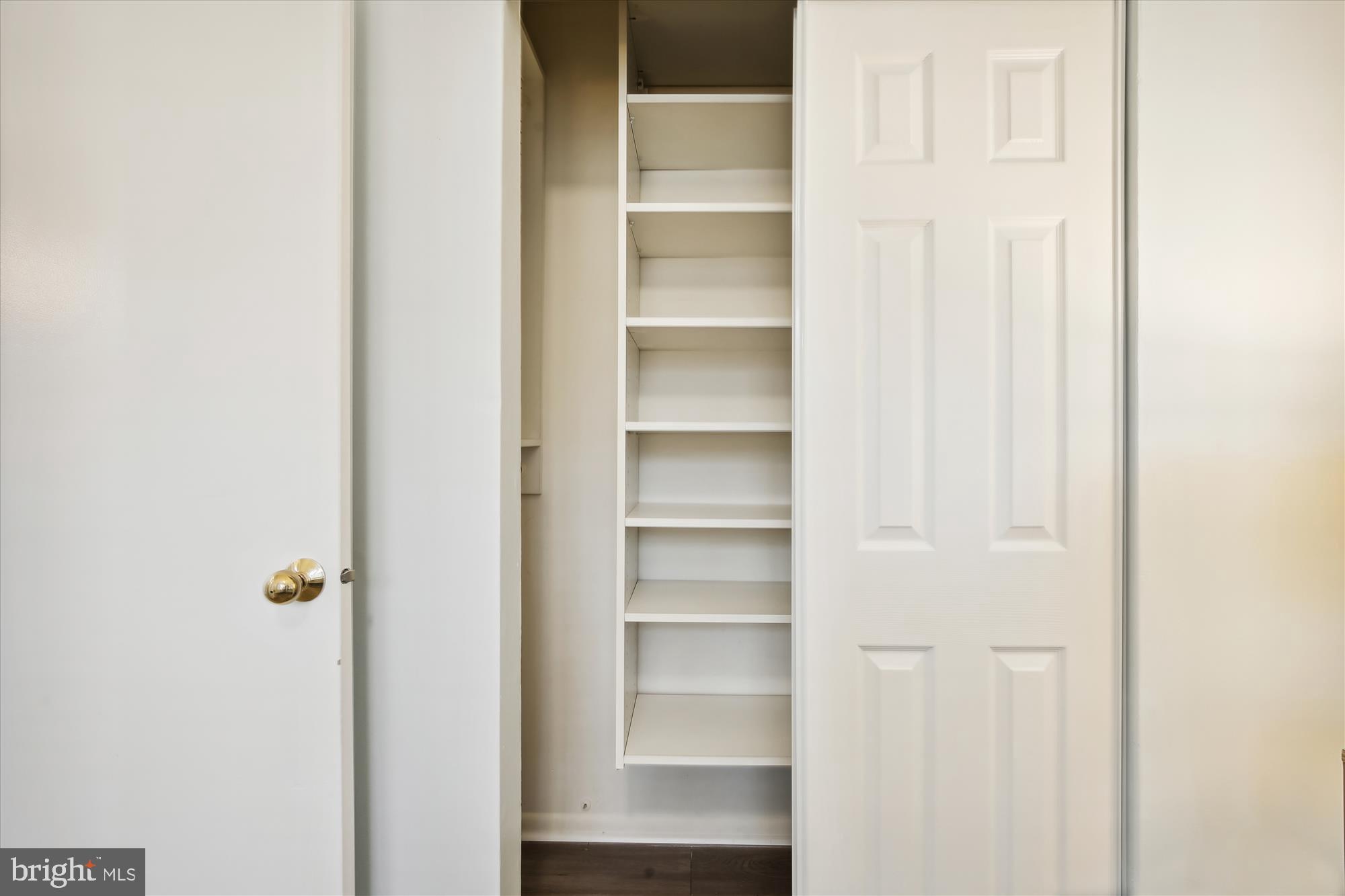 2649 South Walter Reed Drive, Unit B Arlington, VA 22206 - Photo 31 of 104 Closet
