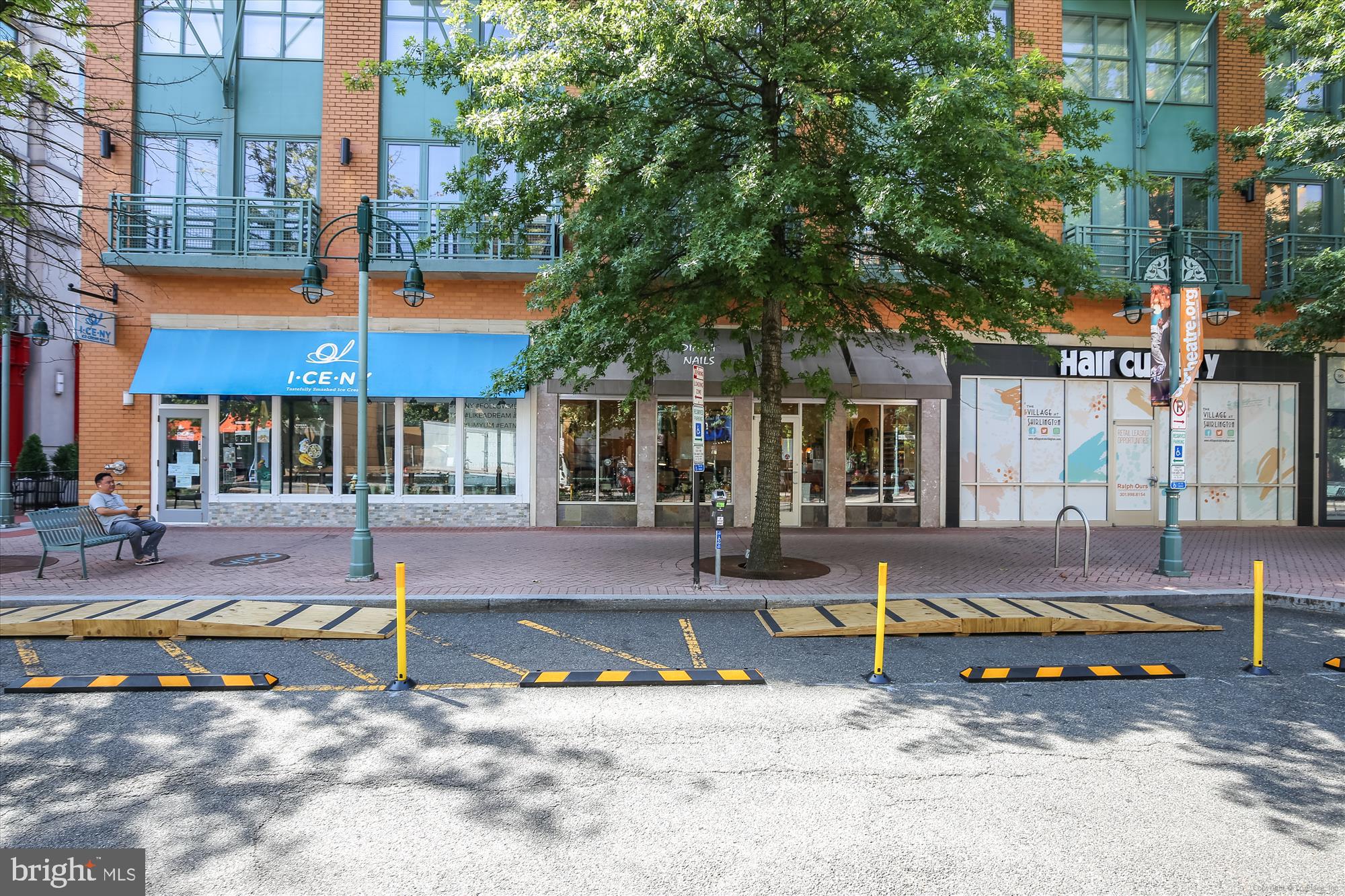 2649 South Walter Reed Drive, Unit B Arlington, VA 22206 - Photo 58 of 104 The Village at Shirlington