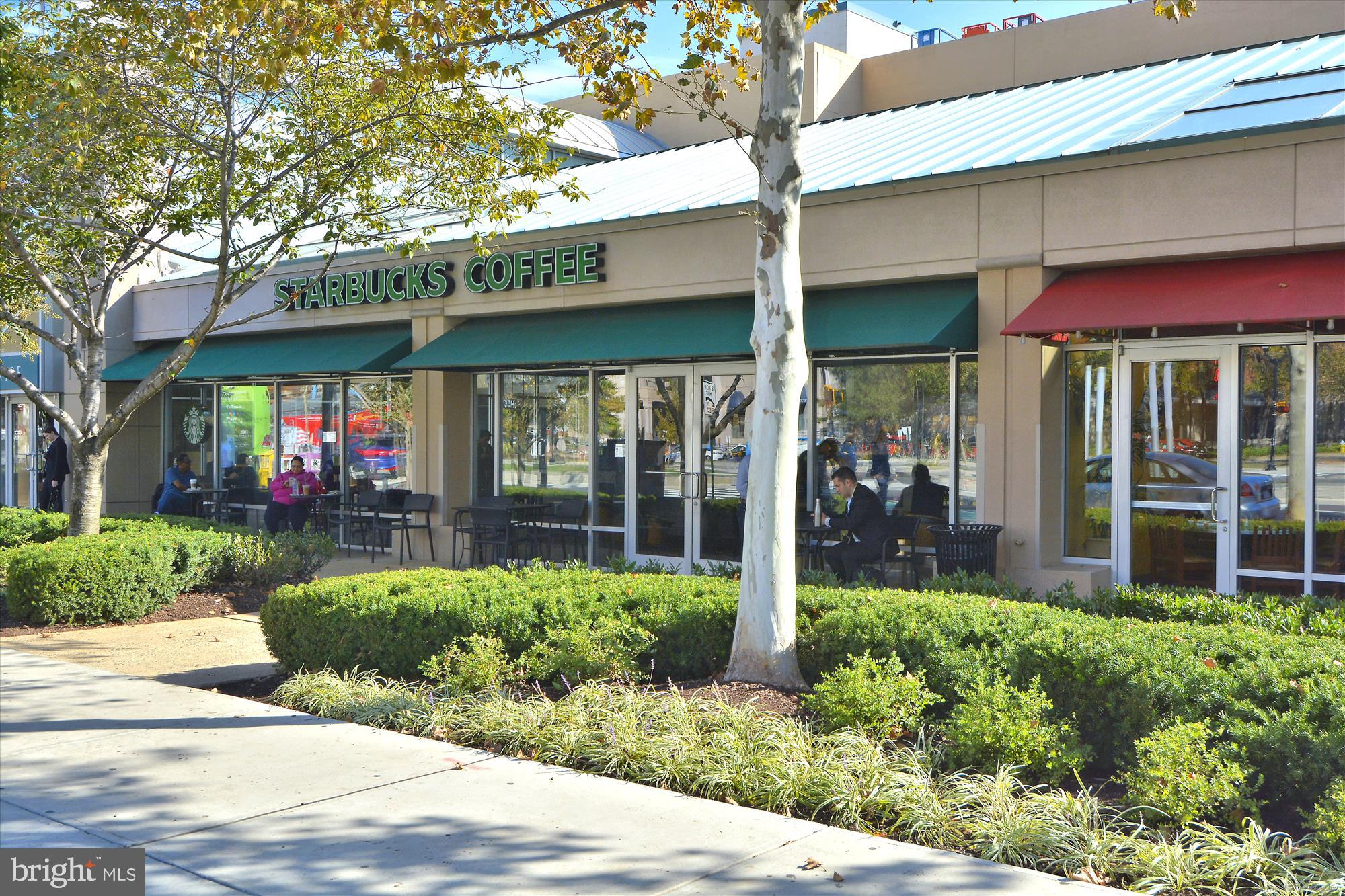 2649 South Walter Reed Drive, Unit B Arlington, VA 22206 - Photo 91 of 104 Starbucks