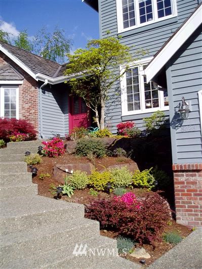 8426 127th Place Southeast Newcastle, WA 98056 - Photo 1 of 1