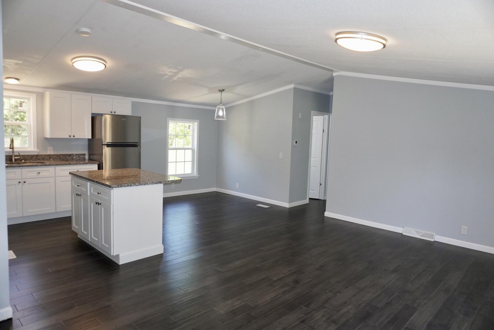 6062 Valley Creek Road Elizabethtown, KY 42701 - Photo 4 of 17 DSC00459