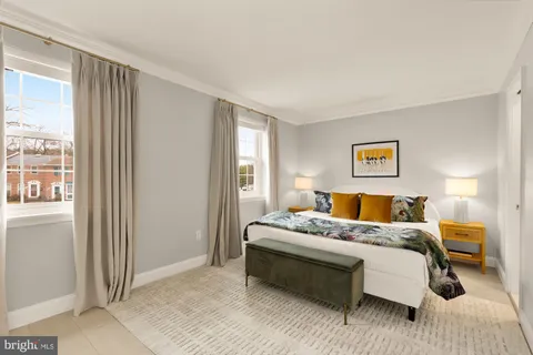 $660,000 | 7807 Snead Lane, Falls Church, VA 22043