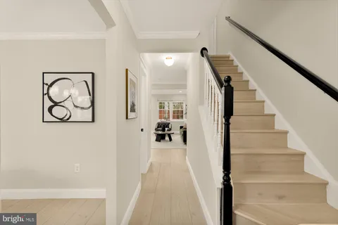 $660,000 | 7807 Snead Lane, Falls Church, VA 22043