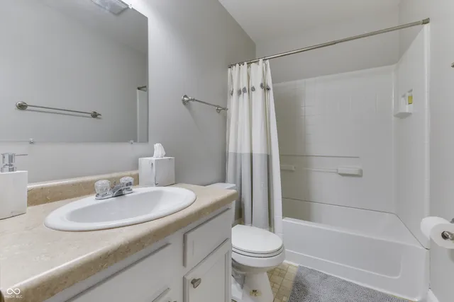 $2,050 | 2322 North Alabama Street, Indianapolis, IN 46205