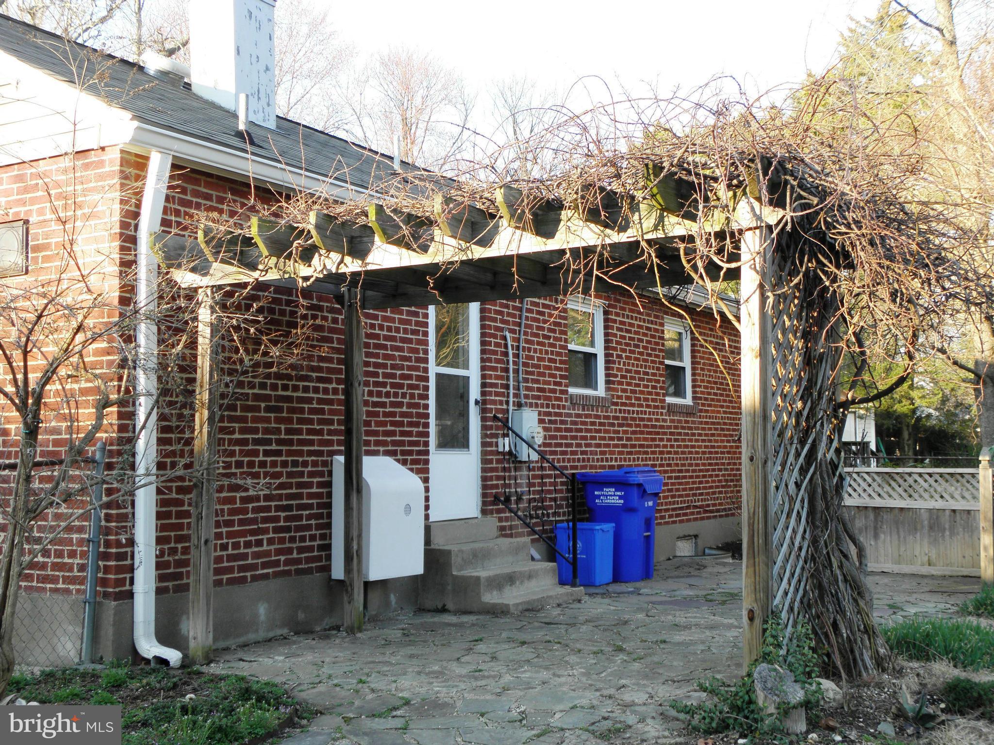 3821 Brightview Court Silver Spring, MD 20902 - Photo 11 of 14 Exterior (Rear)