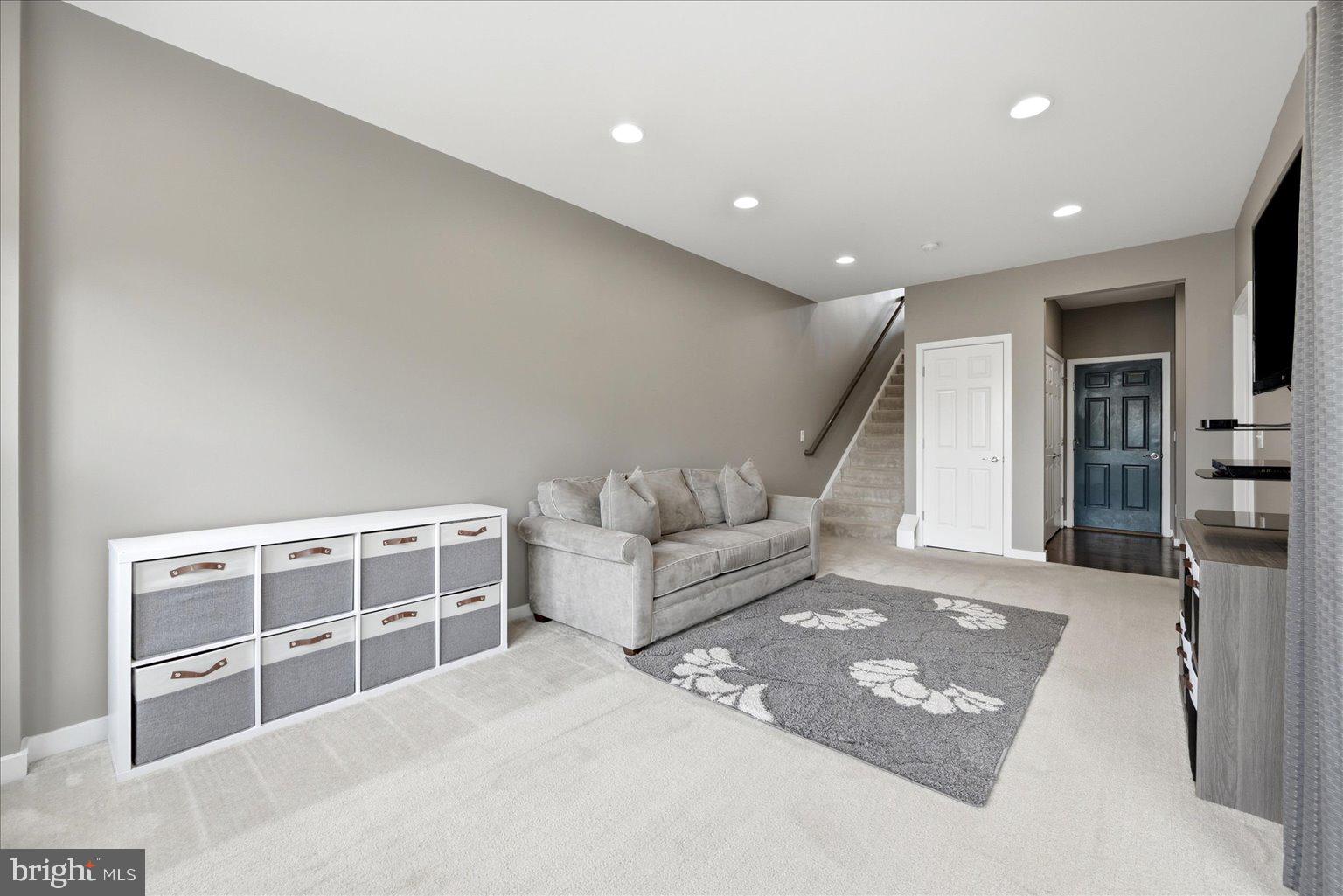 45008 Graduate Terrace Ashburn, VA 20147 - Photo 22 of 34