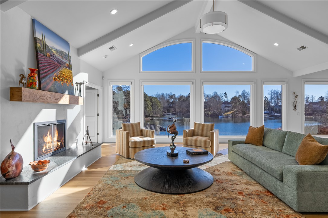 325 Petty Road Seneca, SC 29672 - Photo 4 of 50