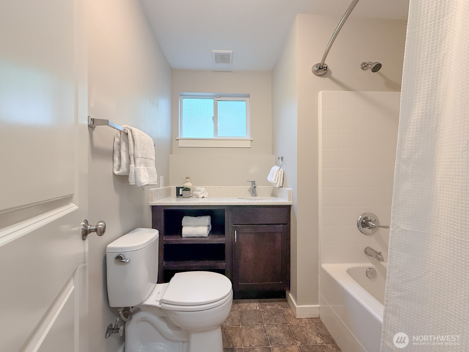 15003 108th Place Northeast Bothell, WA 98011 - Photo 26 of 38