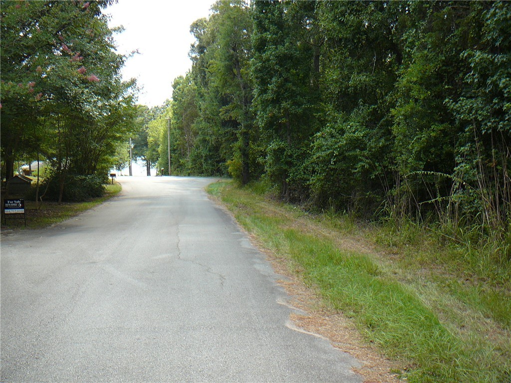 33 Latham Drive Anderson, SC 29621 - Photo 1 of 3 Gallery Image 1