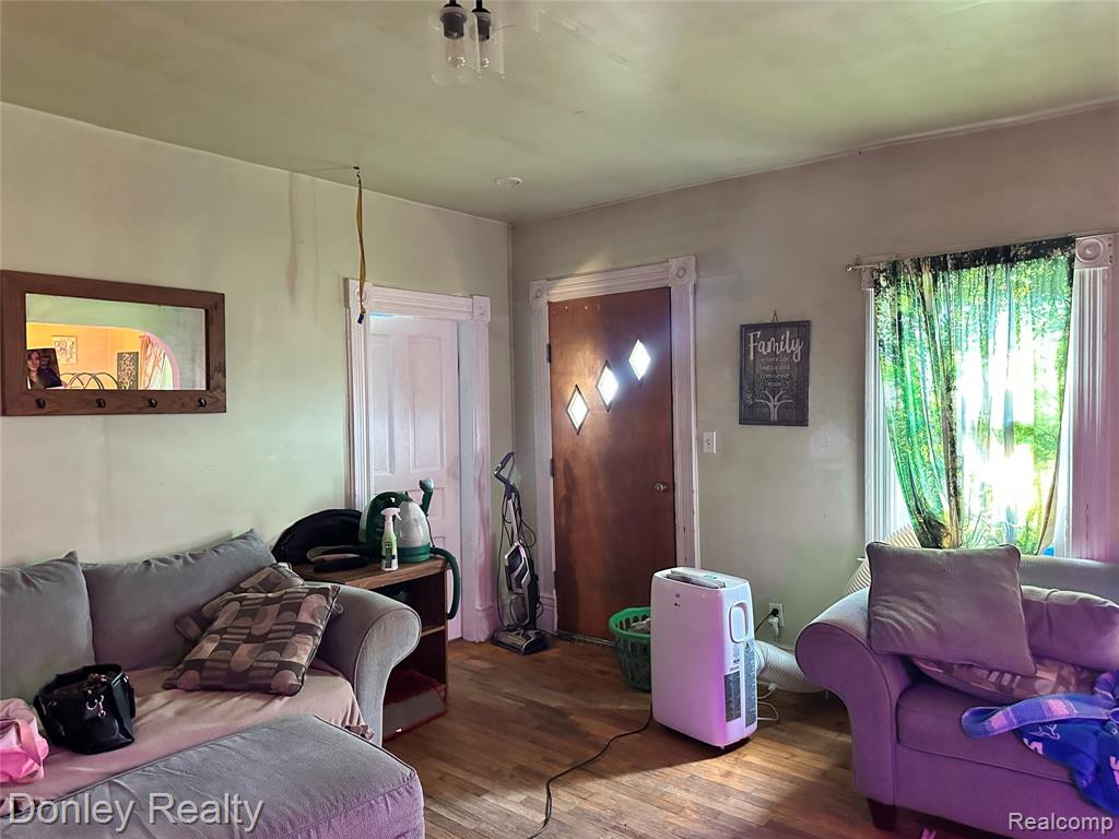 5400 Sanilac Road Snover, MI 48472 - Photo 7 of 25 Gallery Image 7