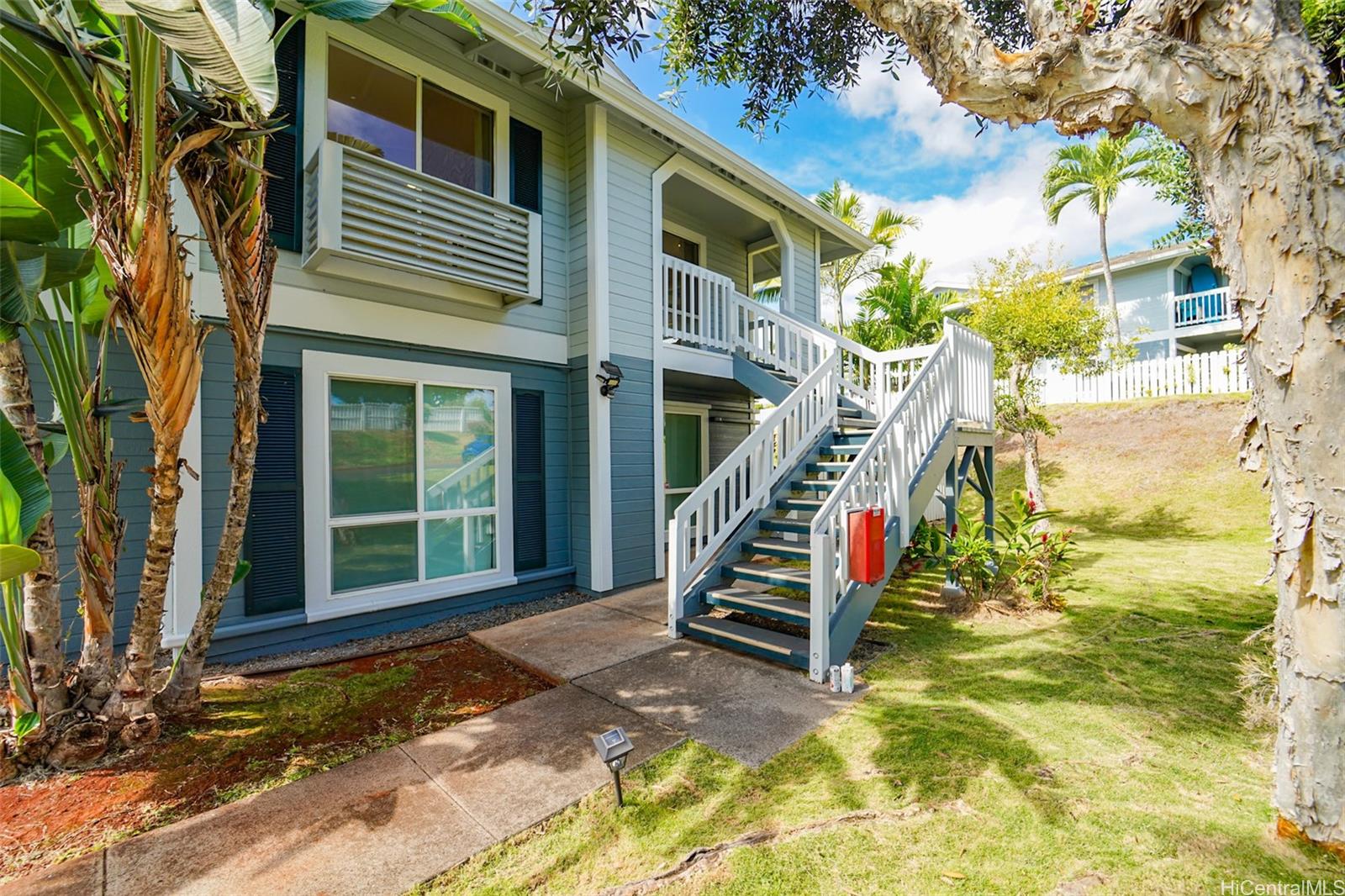 94-828 Lumiauau Street, Unit M204 Waipahu, HI 96797 - Photo 22 of 25 a view of outdoor space