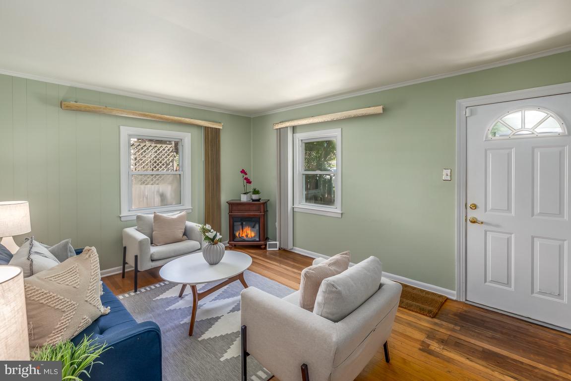 4319 Mahan Road Silver Spring, MD 20906 - Photo 3 of 35