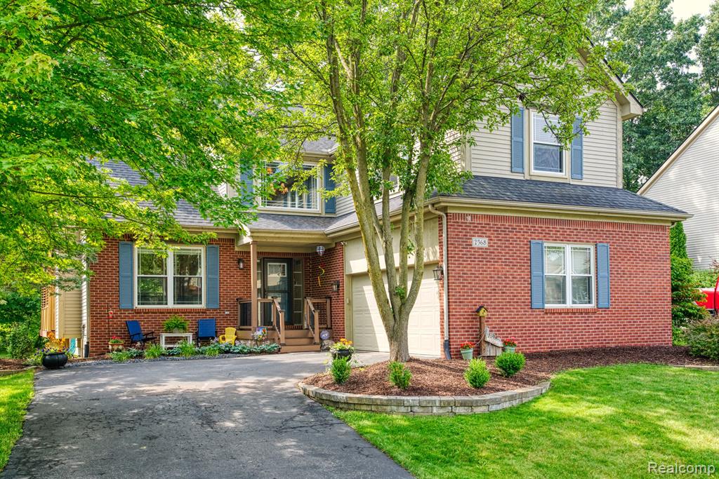 2568 Ravineside South Howell, MI 48843 - Photo 32 of 37