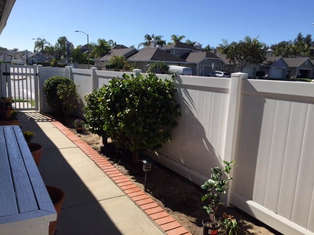 822 Bluewater Road Carlsbad, CA 92011 - Photo 4 of 24 Gate opens to planted entryway.