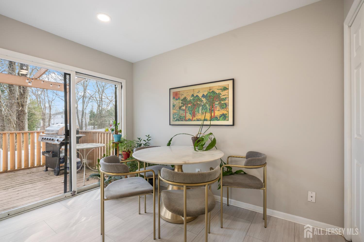 609 Old Stage Road Spotswood, NJ 08884 - Photo 11 of 27