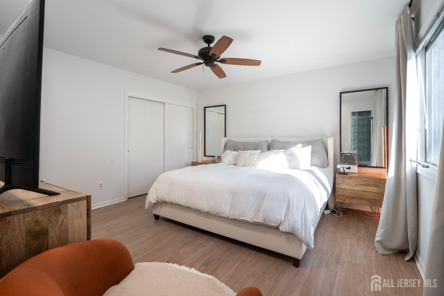 609 Old Stage Road Spotswood, NJ 08884 - Photo 12 of 27