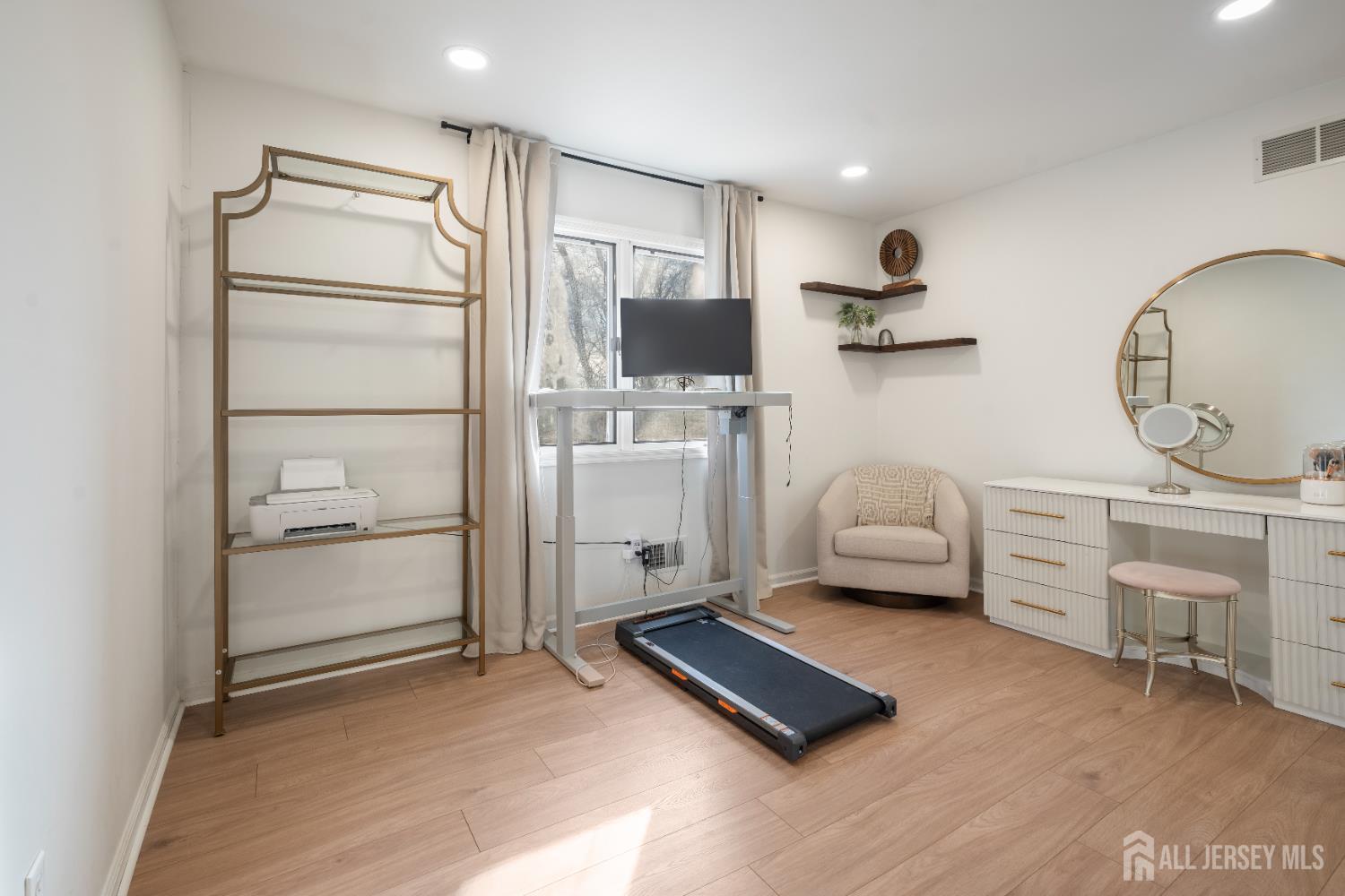 609 Old Stage Road Spotswood, NJ 08884 - Photo 15 of 27