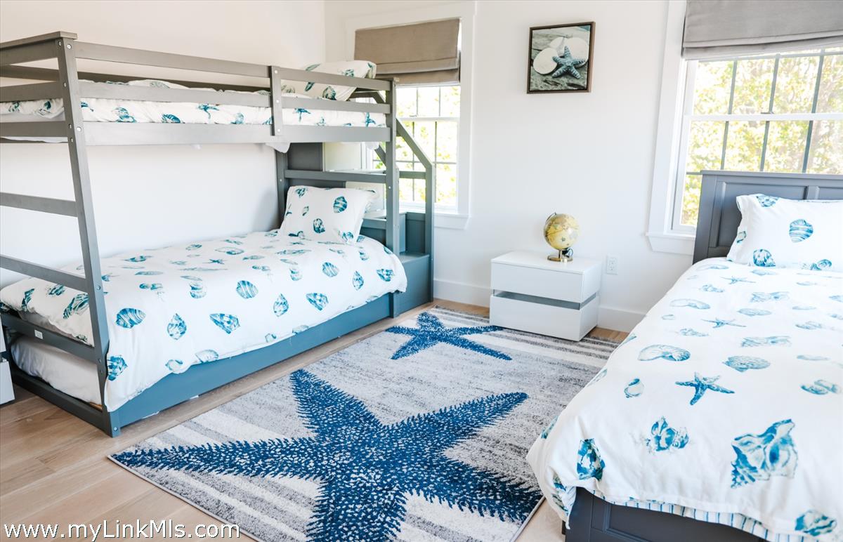 12 Appleton Road Nantucket, MA 02554 - Photo 20 of 28