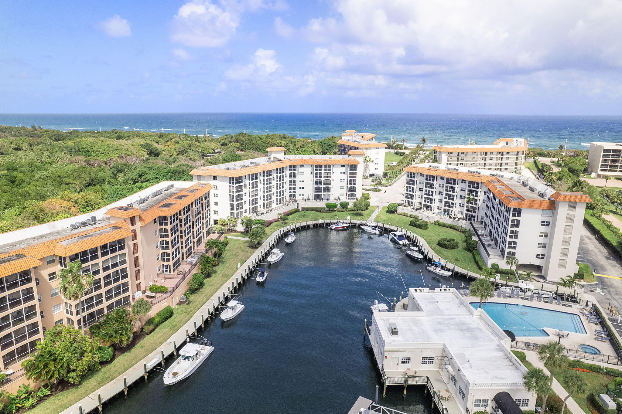 2871 North Ocean Boulevard, Unit F339 Boca Raton, FL 33431 - Photo 23 of 39 Aerial View