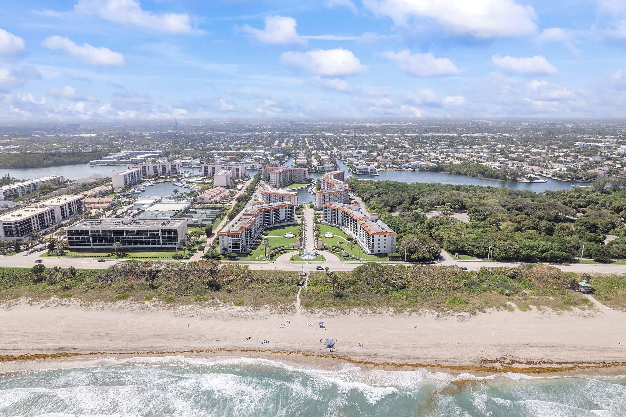 2871 North Ocean Boulevard, Unit F339 Boca Raton, FL 33431 - Photo 29 of 39 Ocean view towards community