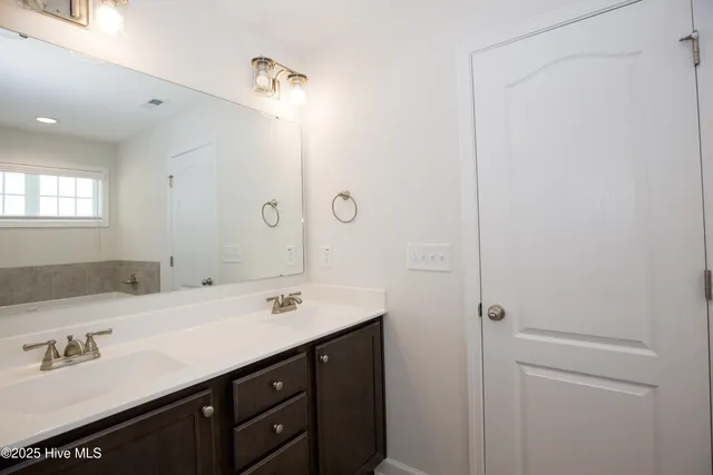 $2,200 | 1170 Camellia Drive, Vass, NC 28394