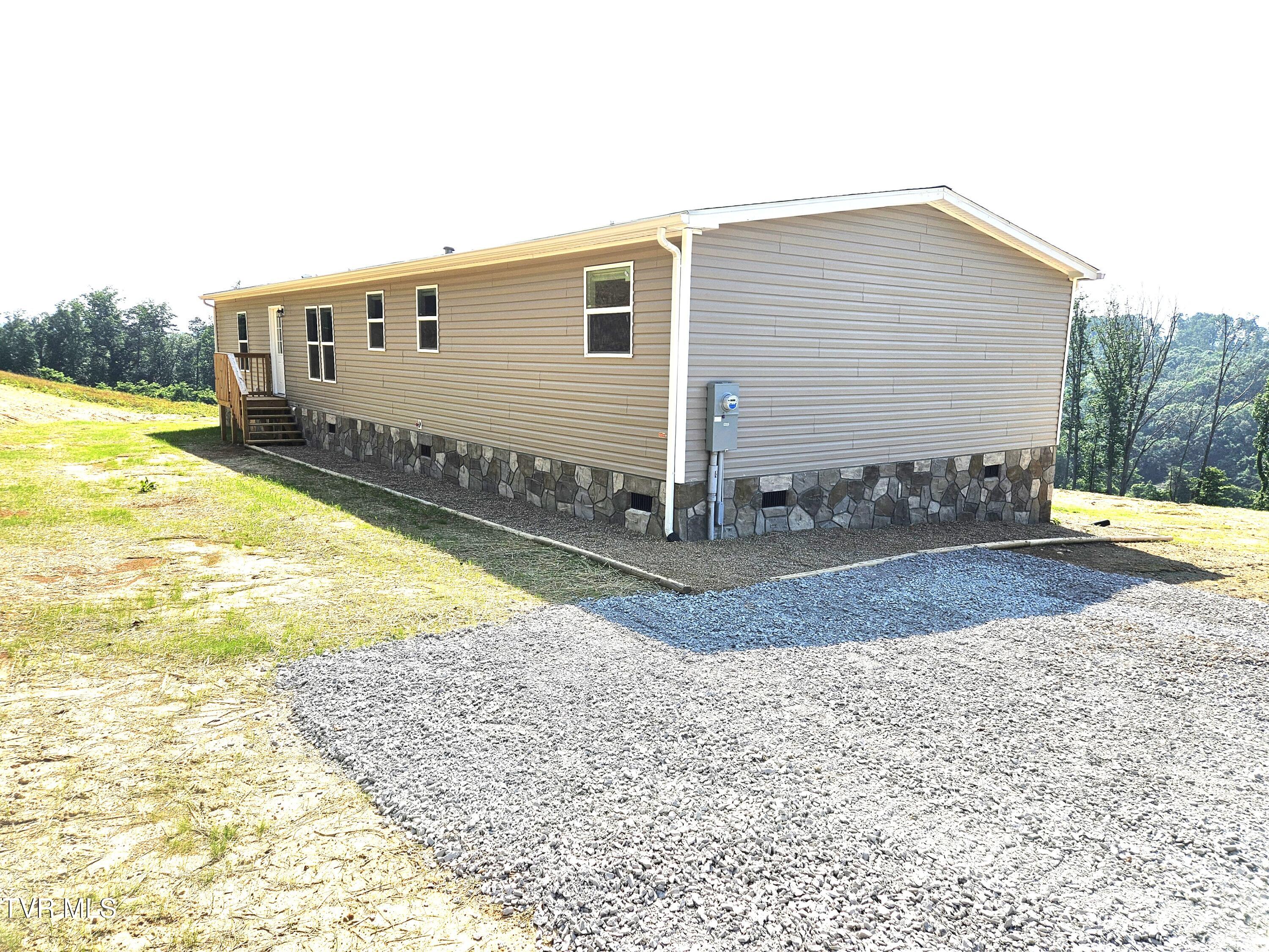 368 Oak Grove Road Rogersville, TN 37857 - Photo 11 of 40 41