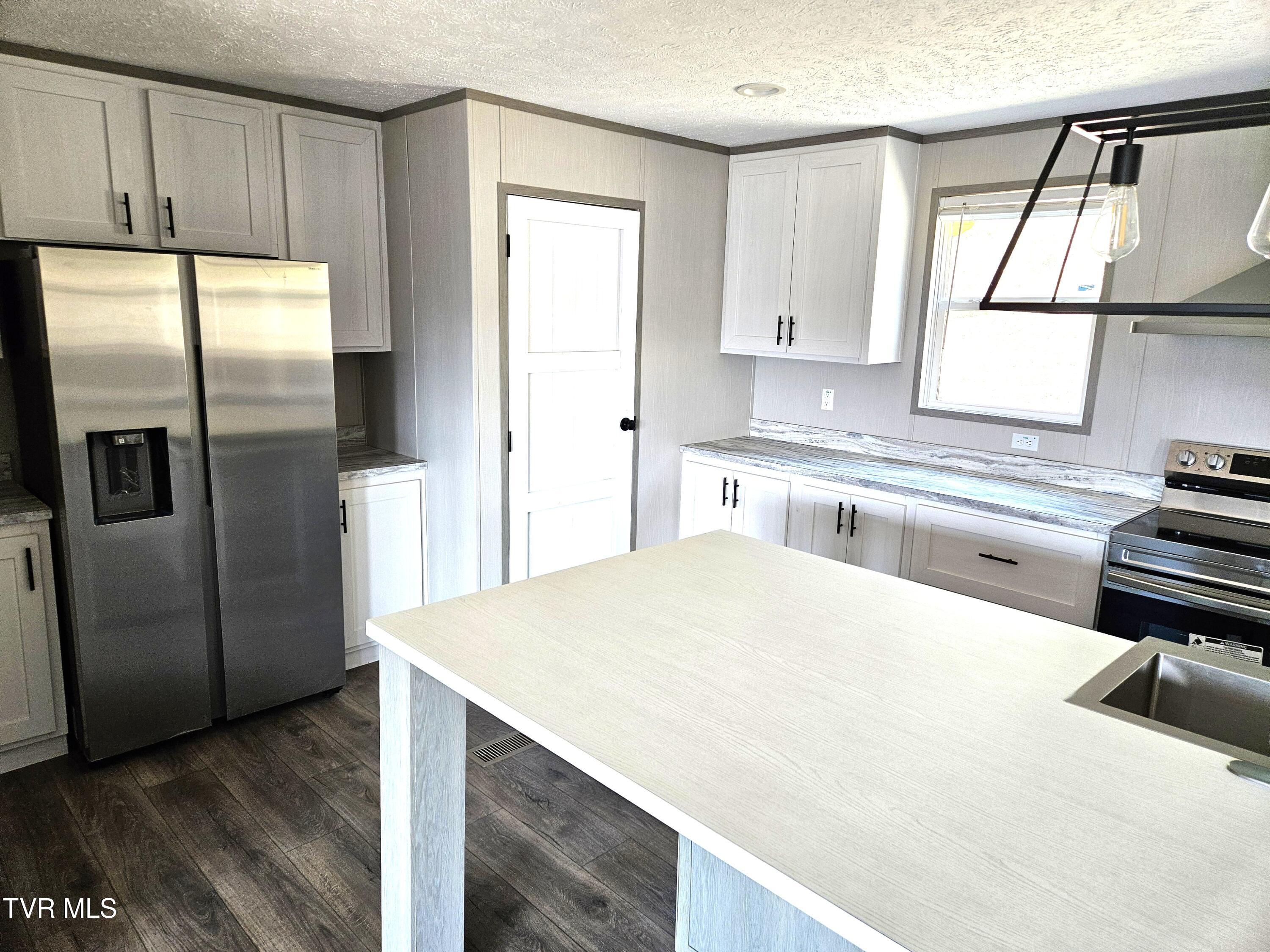 368 Oak Grove Road Rogersville, TN 37857 - Photo 19 of 40 16