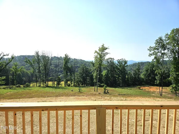 $389,900 | 368 Oak Grove Road, Rogersville, TN 37857