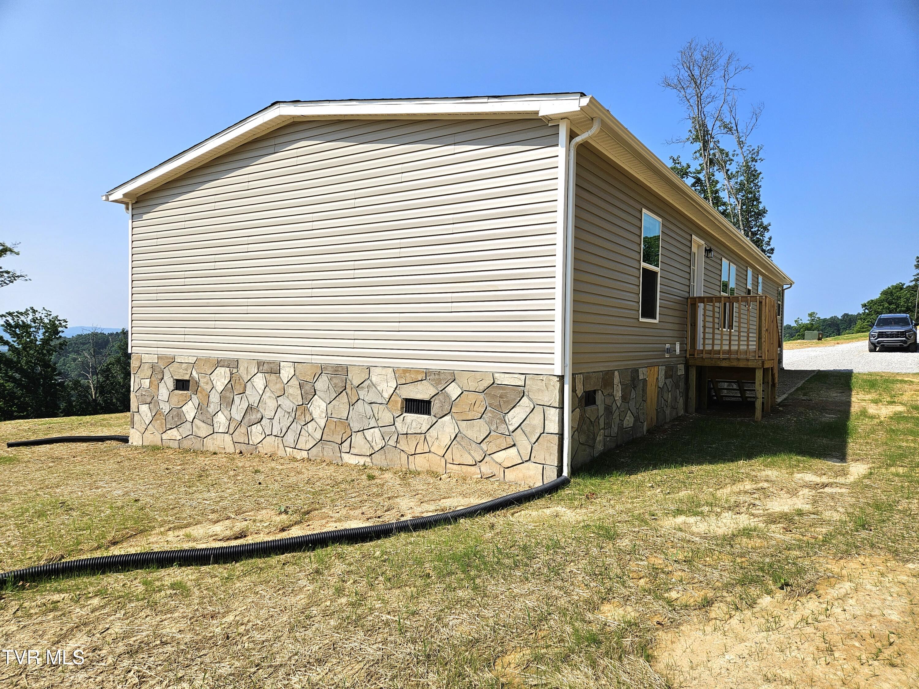 368 Oak Grove Road Rogersville, TN 37857 - Photo 10 of 40 40