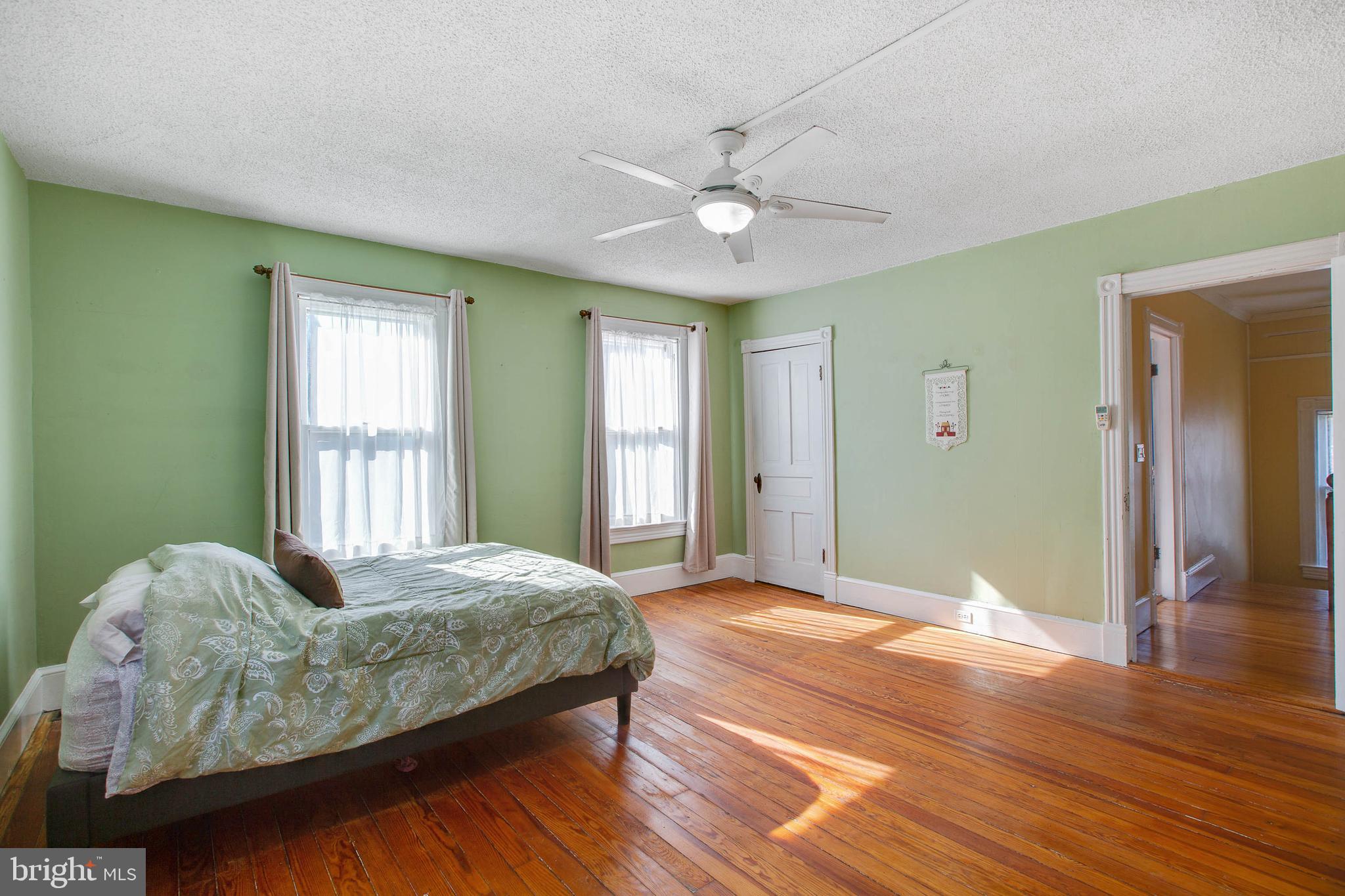 3722 Kanawha Avenue Point of Rocks, MD 21777 - Photo 23 of 33 Bedroom 2