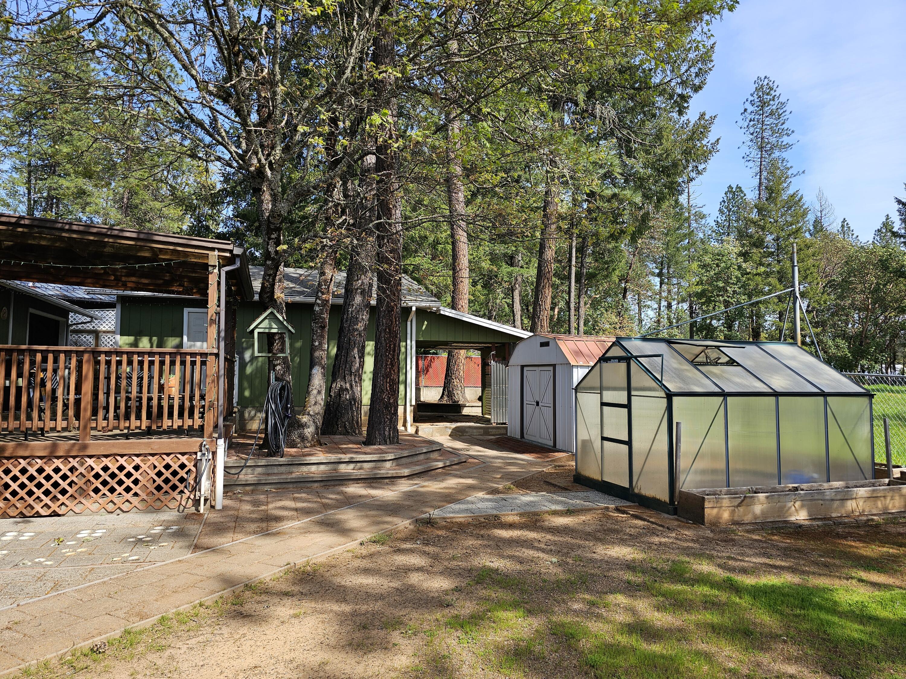 333 Terrace Cave Junction, OR 97523 - Photo 14 of 32 20240422_154136