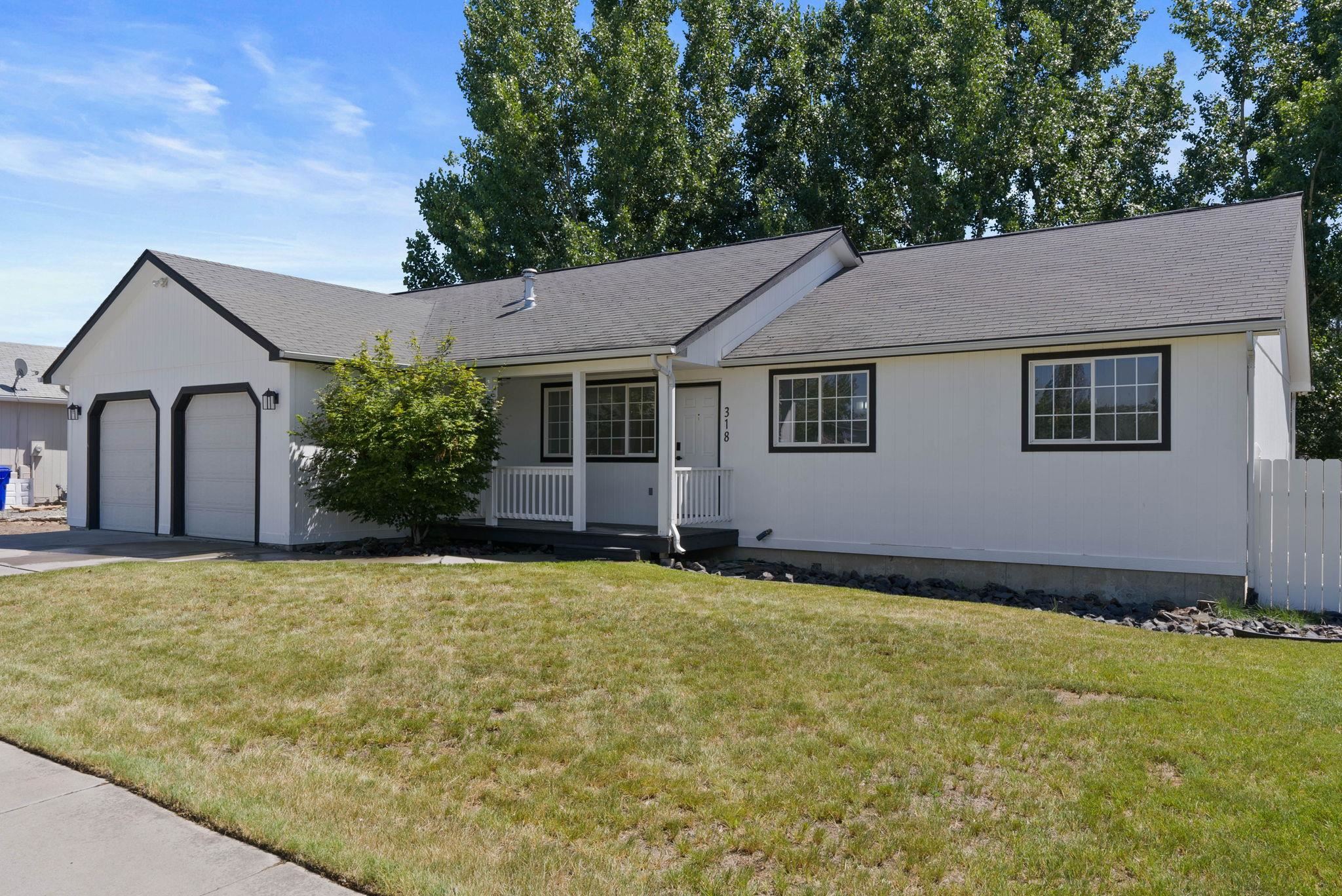 318 East Ballard Road Colbert, WA 99005 - Photo 1 of 49