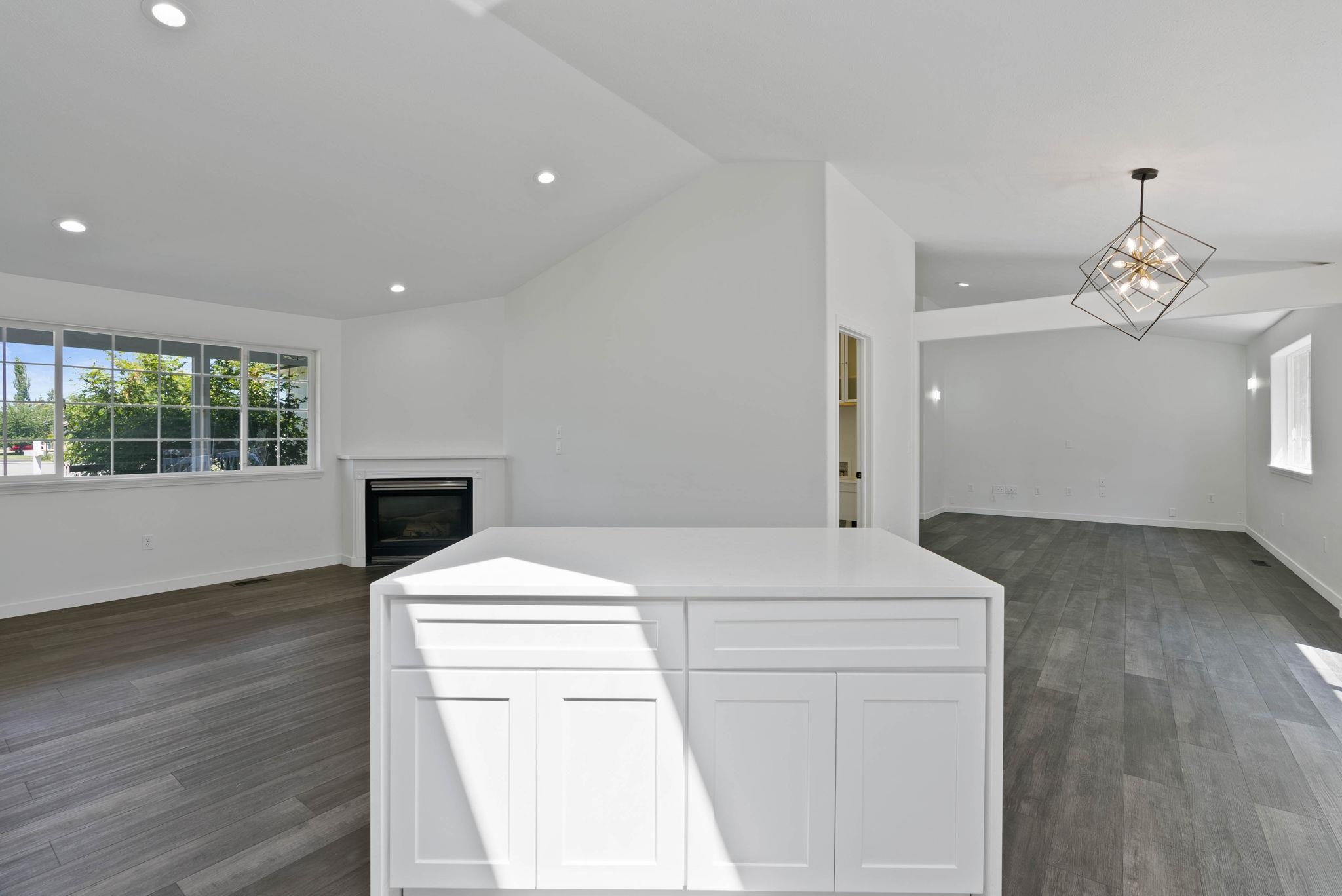 318 East Ballard Road Colbert, WA 99005 - Photo 12 of 49