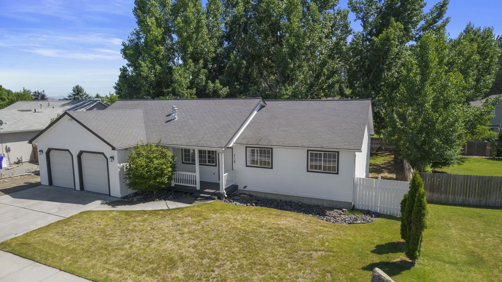 318 East Ballard Road Colbert, WA 99005 - Photo 3 of 49