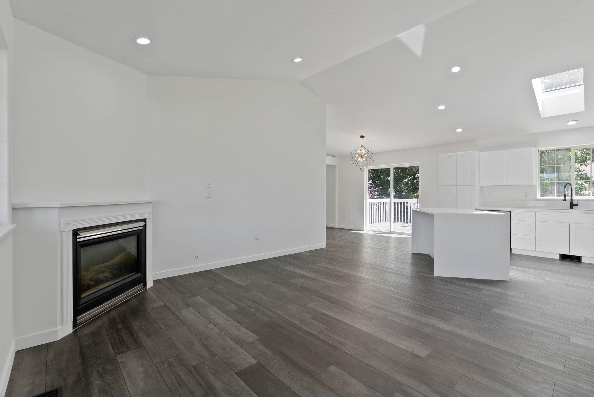 318 East Ballard Road Colbert, WA 99005 - Photo 4 of 49