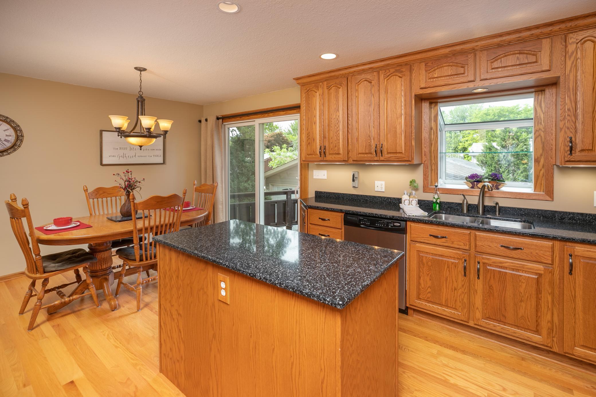 2025 42nd Street Northwest Rochester, MN 55901 - Photo 12 of 39
