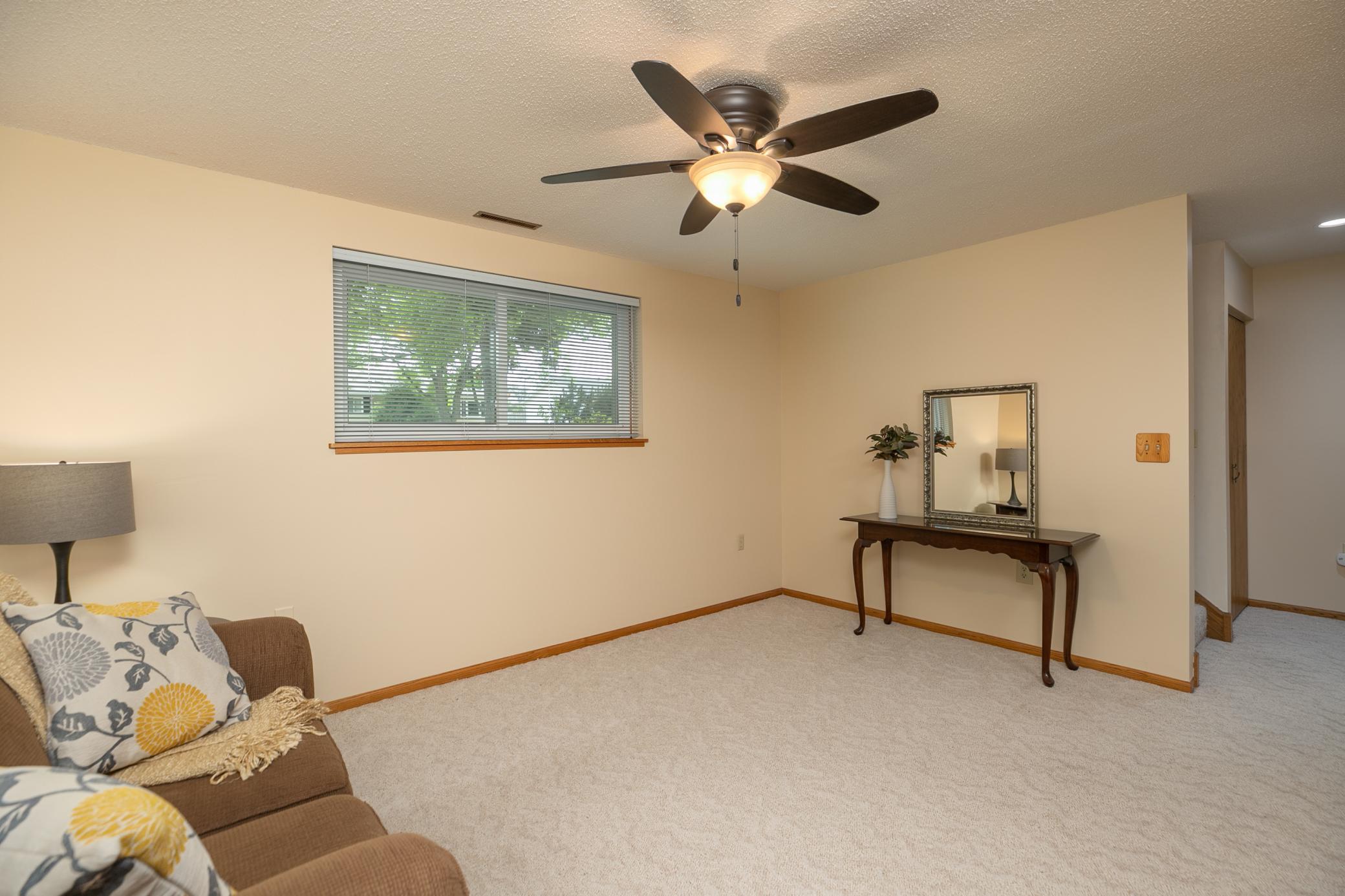 2025 42nd Street Northwest Rochester, MN 55901 - Photo 21 of 39