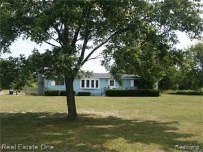 58515 Travis Road New Hudson, MI 48165 - Photo 1 of 8 FRONT