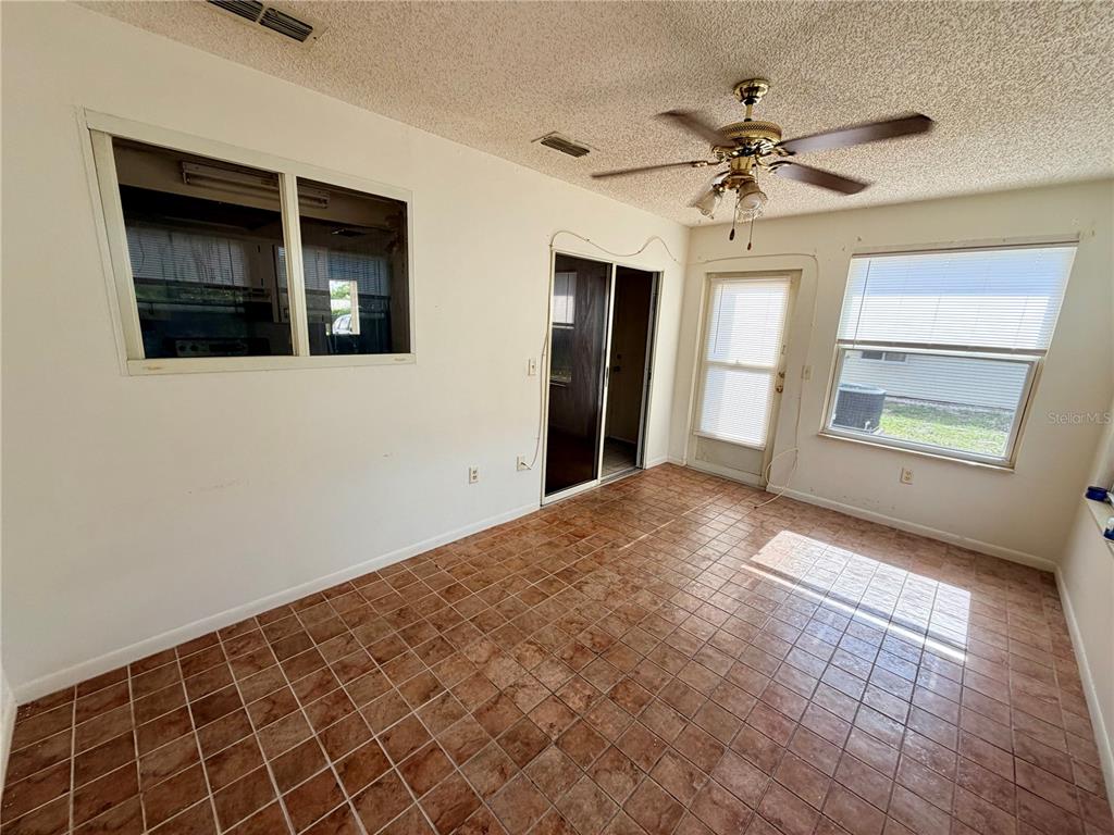 8947 Southwest 108th Place Ocala, FL 34481 - Photo 15 of 29