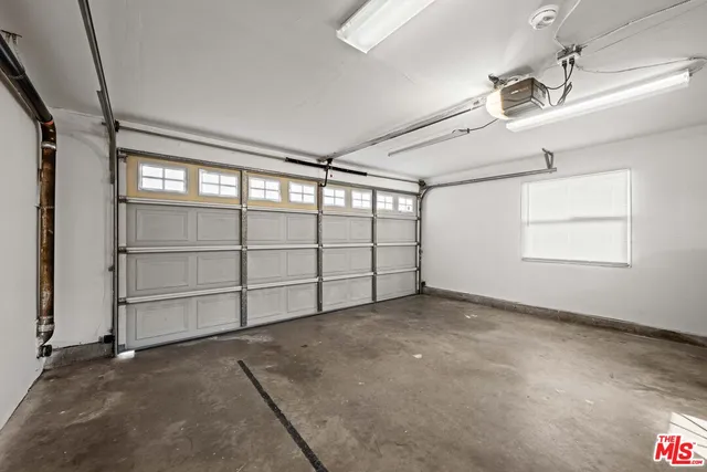 a view of house and outdoor space