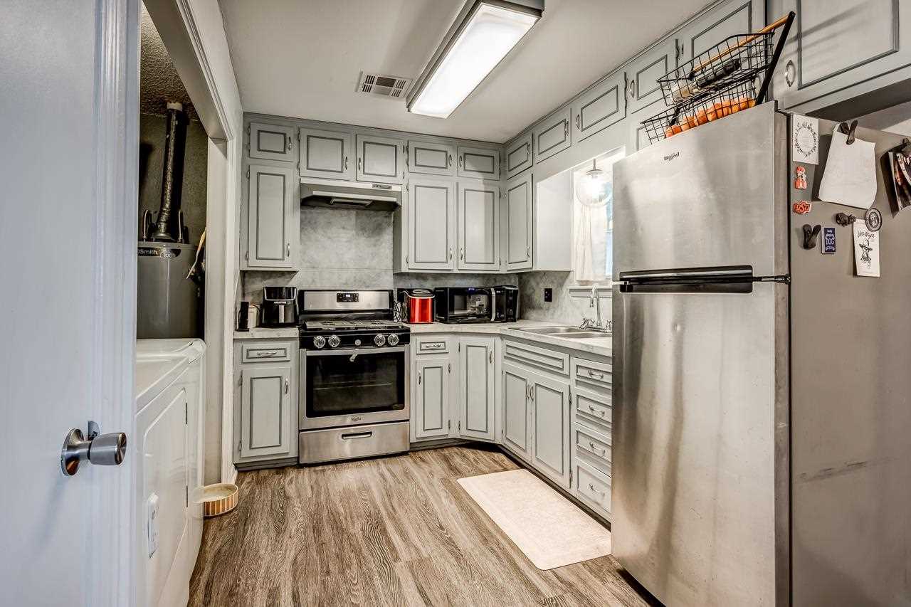 217 East Maple Avenue Perry, OK 73077 - Photo 7 of 21 Gallery Image 7