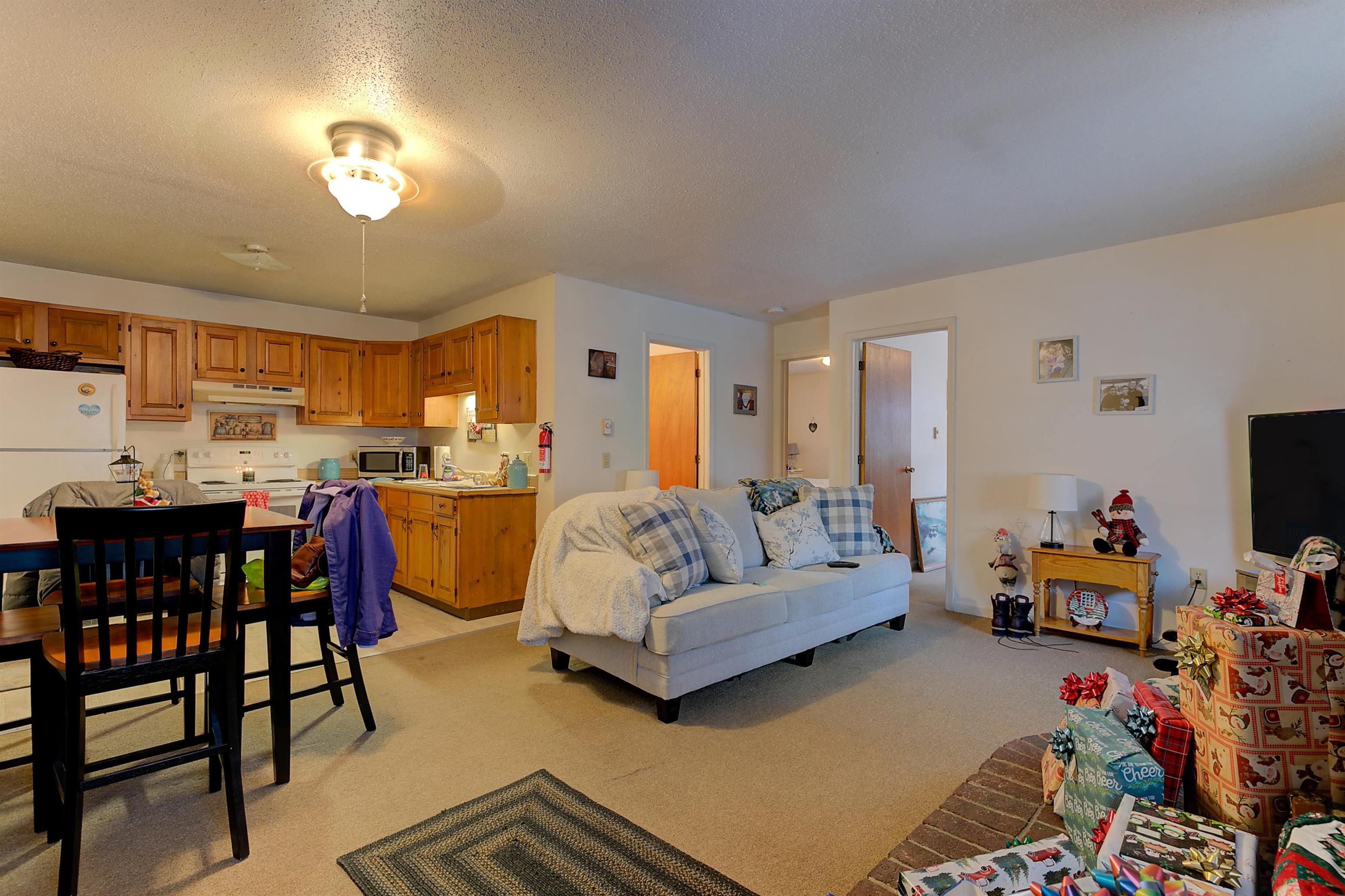 621 Kearsarge Road Conway, NH 03860 - Photo 5 of 45