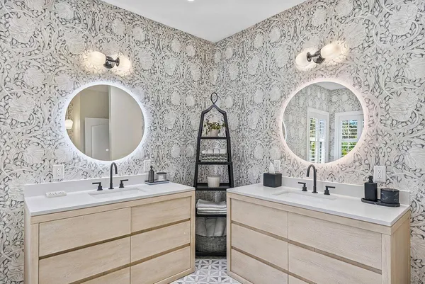 $2,850,000 | 6 Northwest 11th Street, Delray Beach, FL 33444