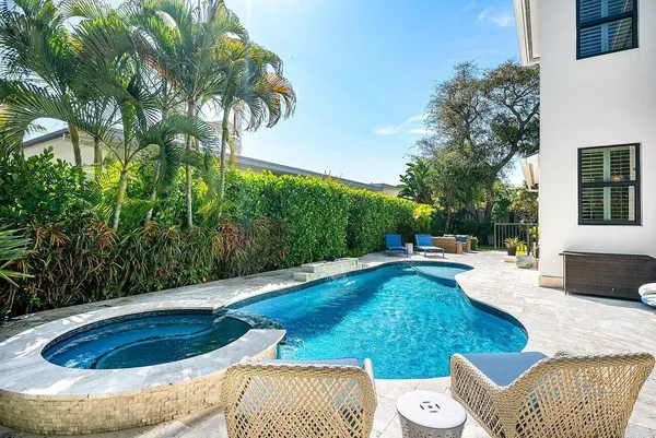 $2,850,000 | 6 Northwest 11th Street, Delray Beach, FL 33444