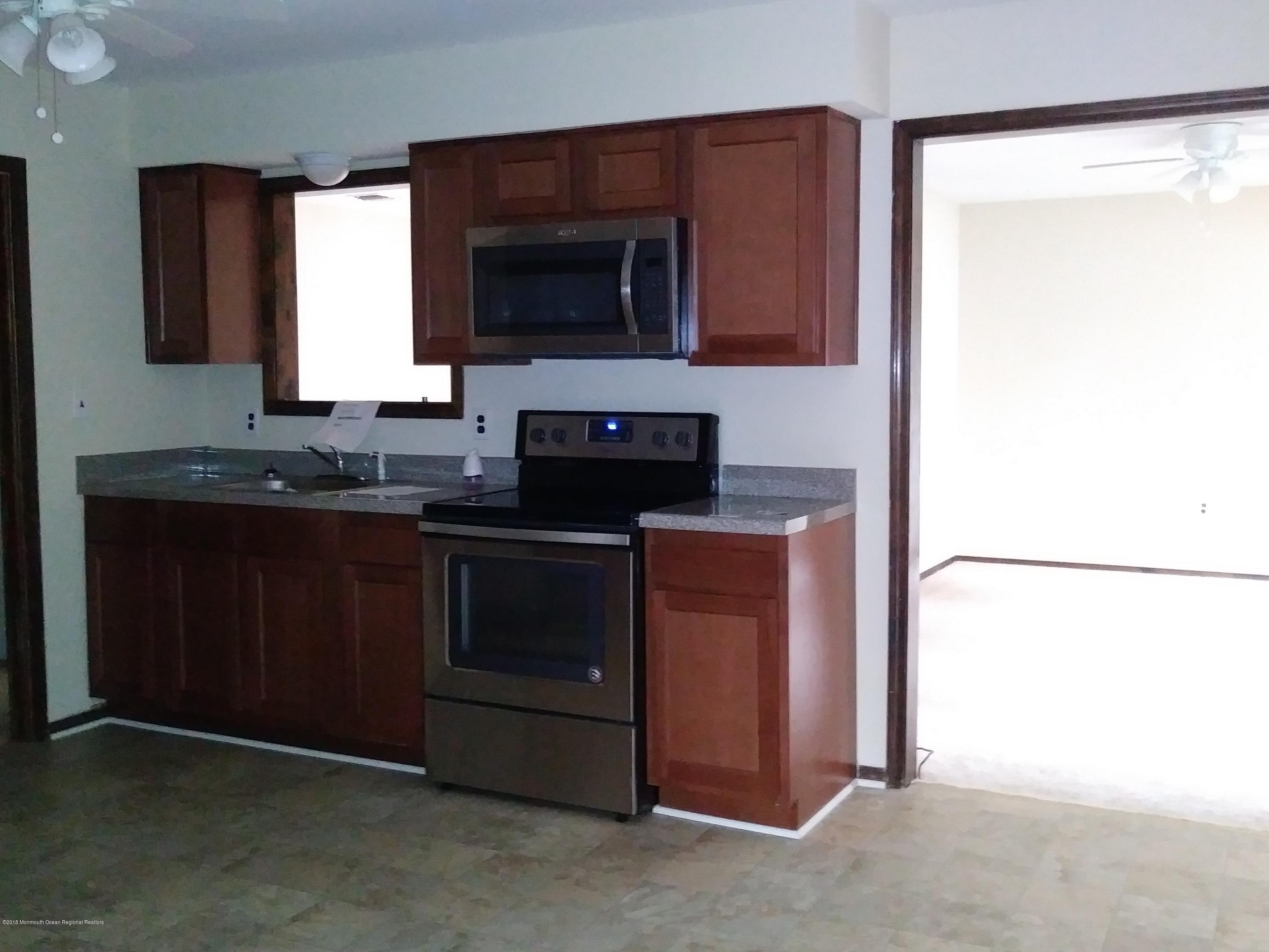232 Crows Nest Road Manahawkin, NJ 08050 - Photo 14 of 20 20181102_091852
