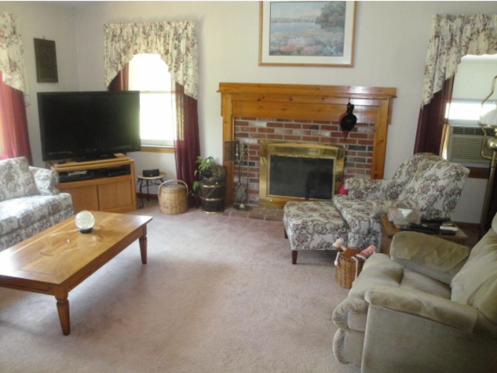 184 Lovejoy Road Loudon, NH 03307 - Photo 11 of 31