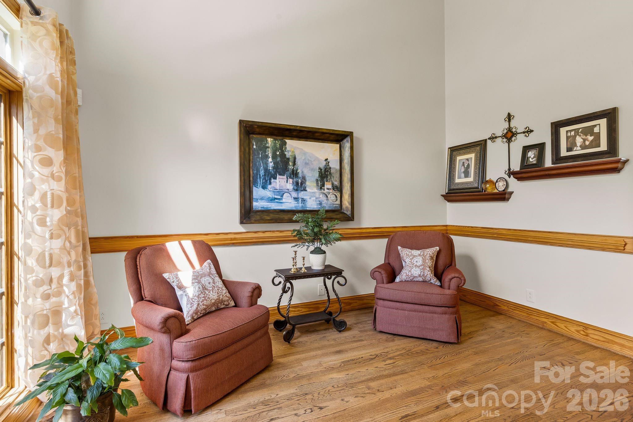 3530 Cardiff Lane Matthews, NC 28104 - Photo 9 of 39 a living room with furniture