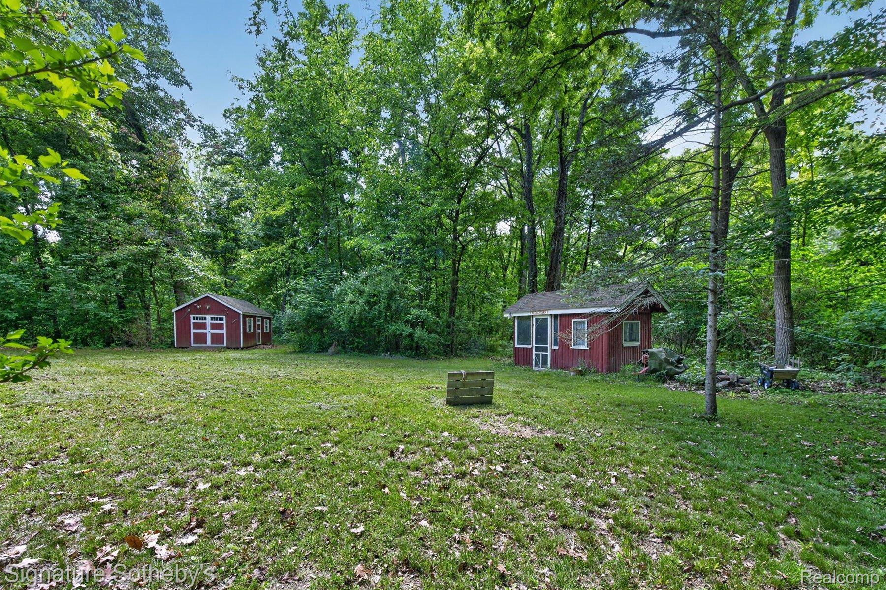12200-130 Hadley Road Gregory, MI 48137 - Photo 30 of 55 32-12200-Hadley-Rd-Gregory-MI-48137-WindowStill.jpg