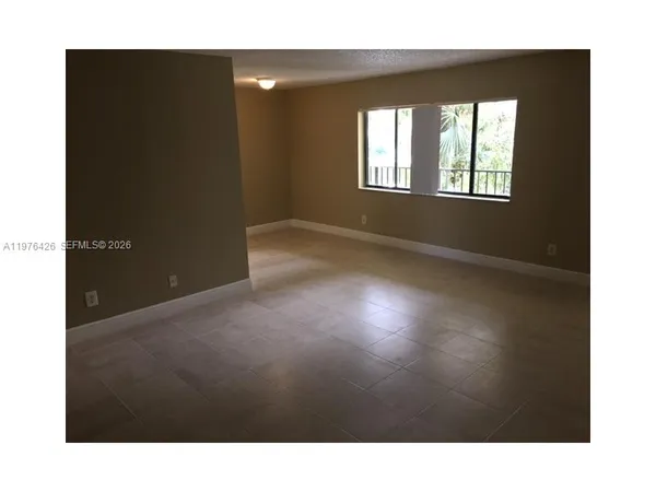 $1,900 | 216 Meadows Circle, Unit 216, Boynton Beach, FL 33436