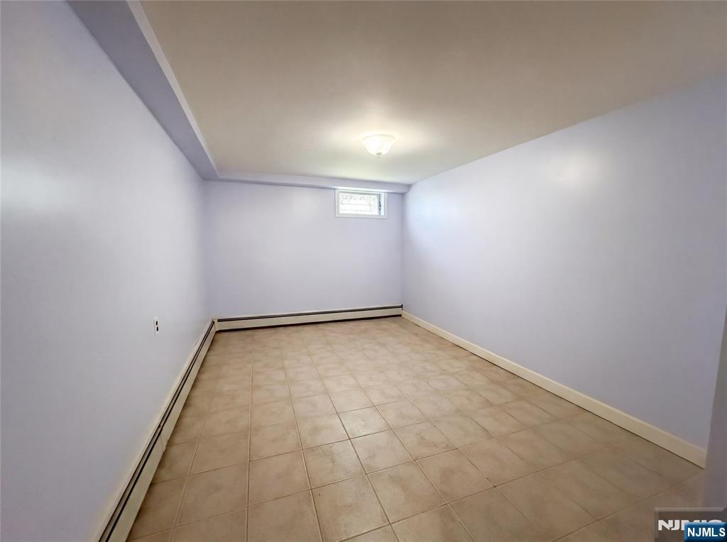 616 River Road Teaneck, NJ 07666 - Photo 25 of 40